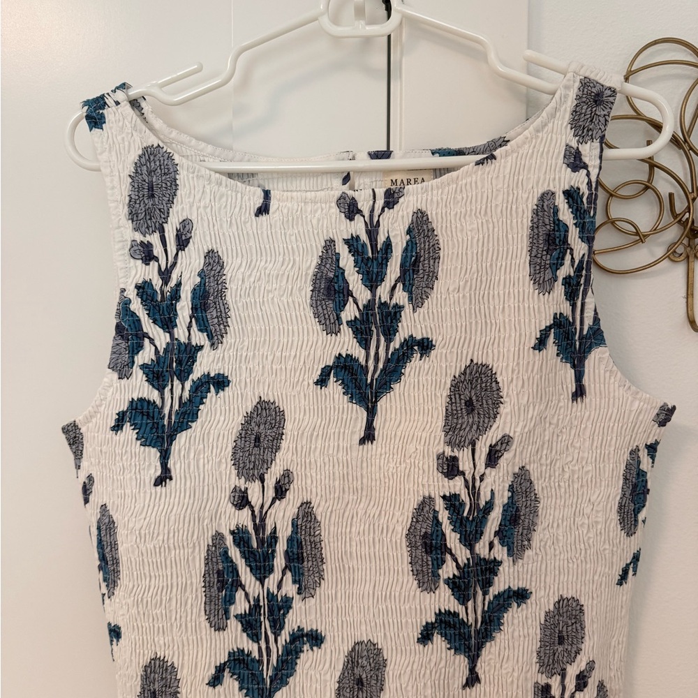 NWT Marea White and Blue Floral Smocked Top